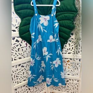 VTG Vintage Young Hawaii dress. Cute overalls style w/buttons. Blue, white, pink